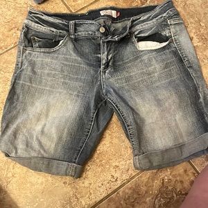 Size 15 Bermuda shorts